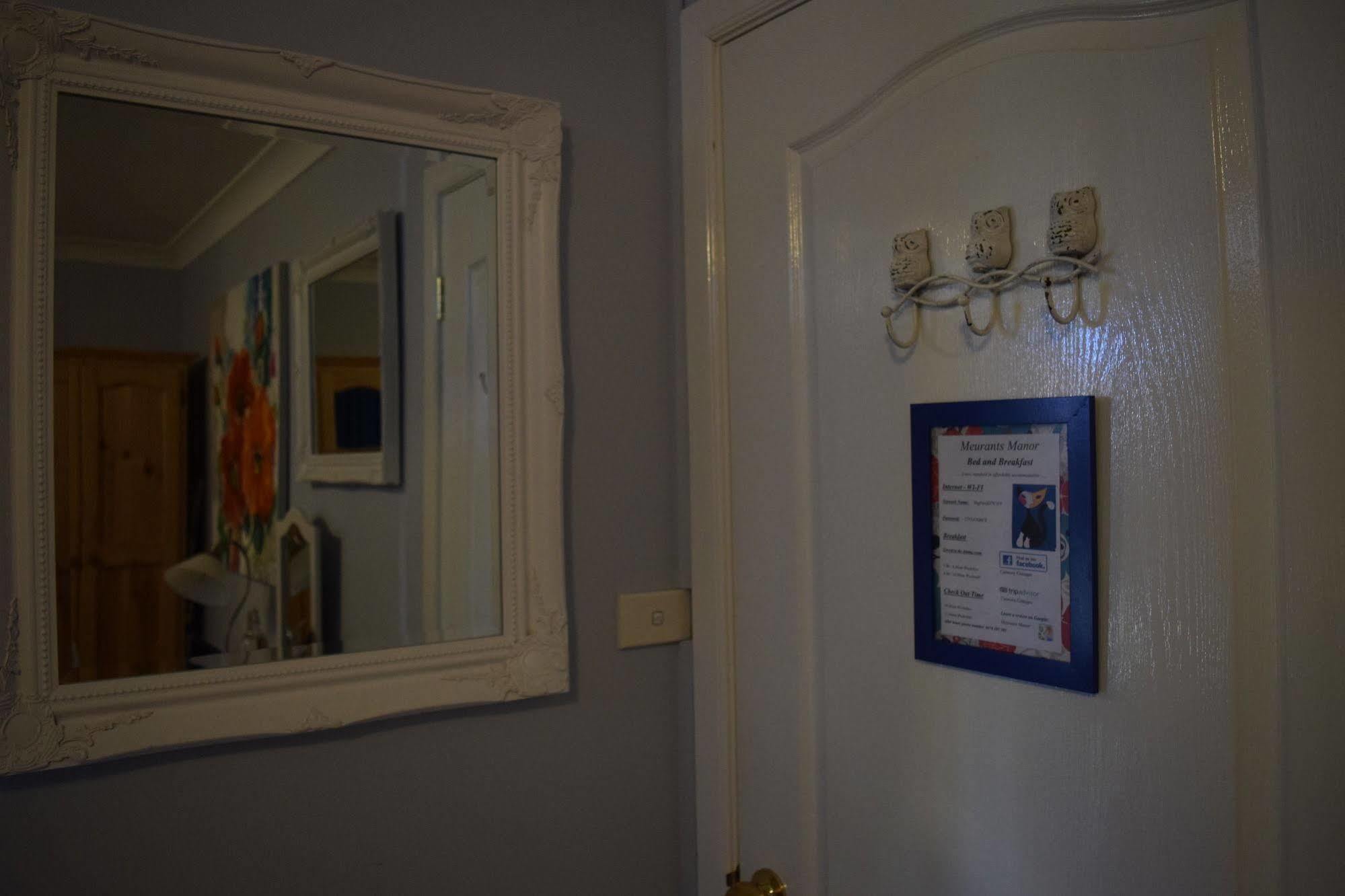 Cutmore Cottages - Meurants Manor Stanhope Gardens Экстерьер фото